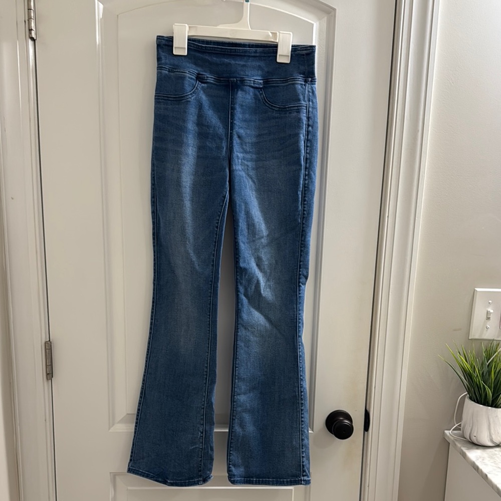 Stretchy AE Boot Cut Jeans